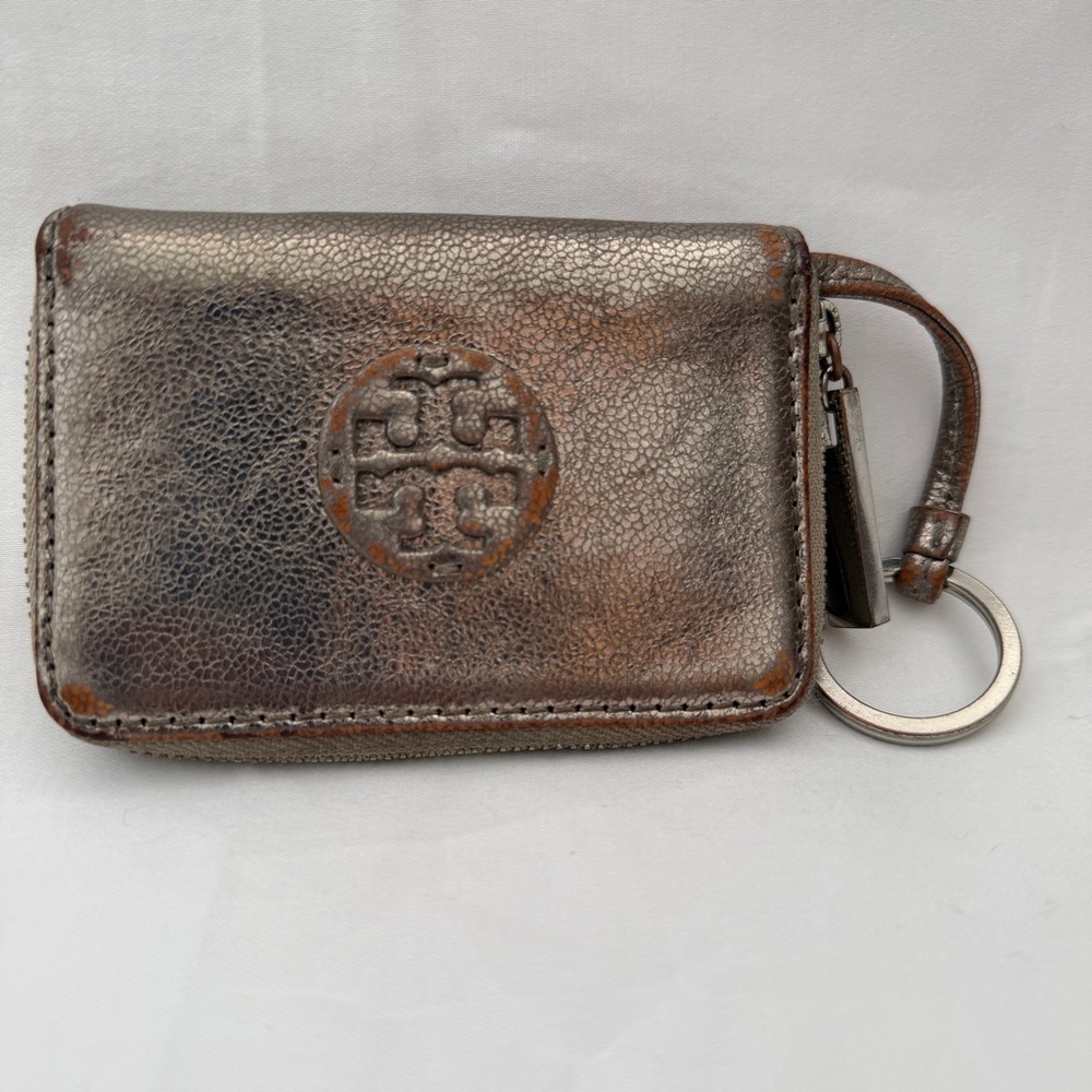 TORY BURCH card holder keychain metallic gold/silver